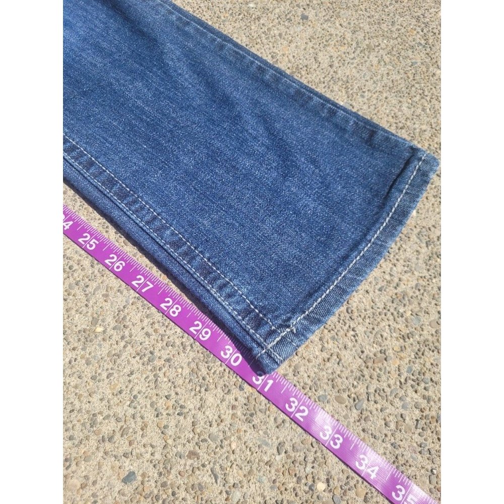 Maurices Jeans Women's 7/8 Blue Mid-Rise Bootcut Denim 30x31 - Picture 7 of 12